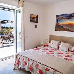 Camera standard con letto king size